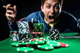 Онлайн казино Spinamba Casino